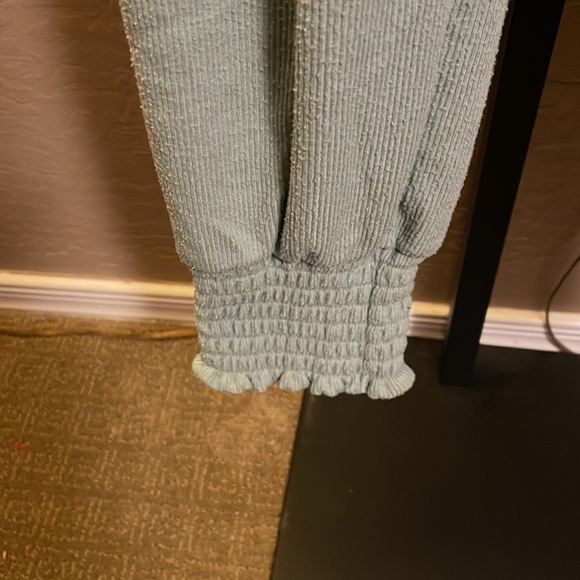 Super Fun and Company 1 State Lounge Set - Picture 3 of 12